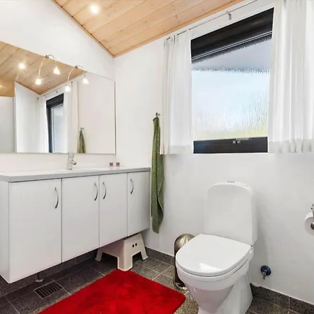 84272-knebel-lyravej-11 *