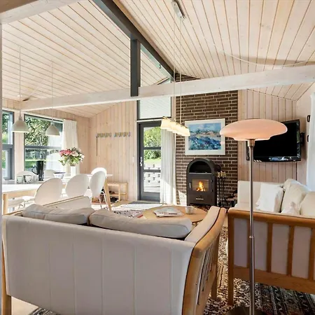 84272-knebel-lyravej-11 *